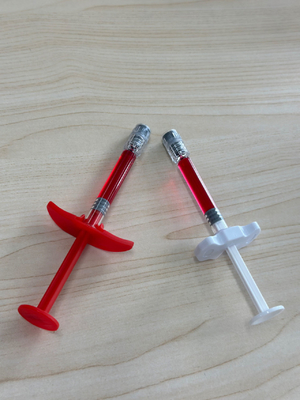 HYDROIAM Kiss with B12 Ha Filler Red Lips Filler Hyaluronic Acid Filler 자연스러운 부피와 색을 제공합니다